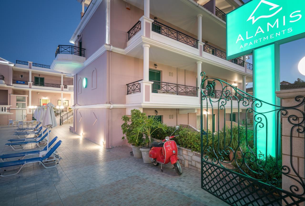 Alamis Hotel & Apartments ซีลีวี ภายนอก รูปภาพ